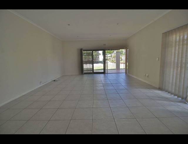 2 bed property to rent in KLEINBOSCH